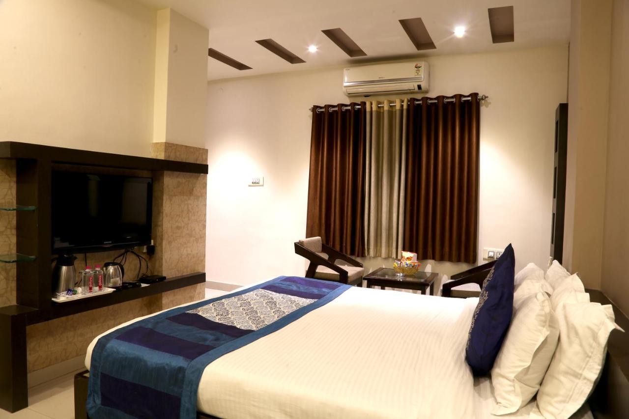 Royal Inn Udajpur Zewnętrze zdjęcie